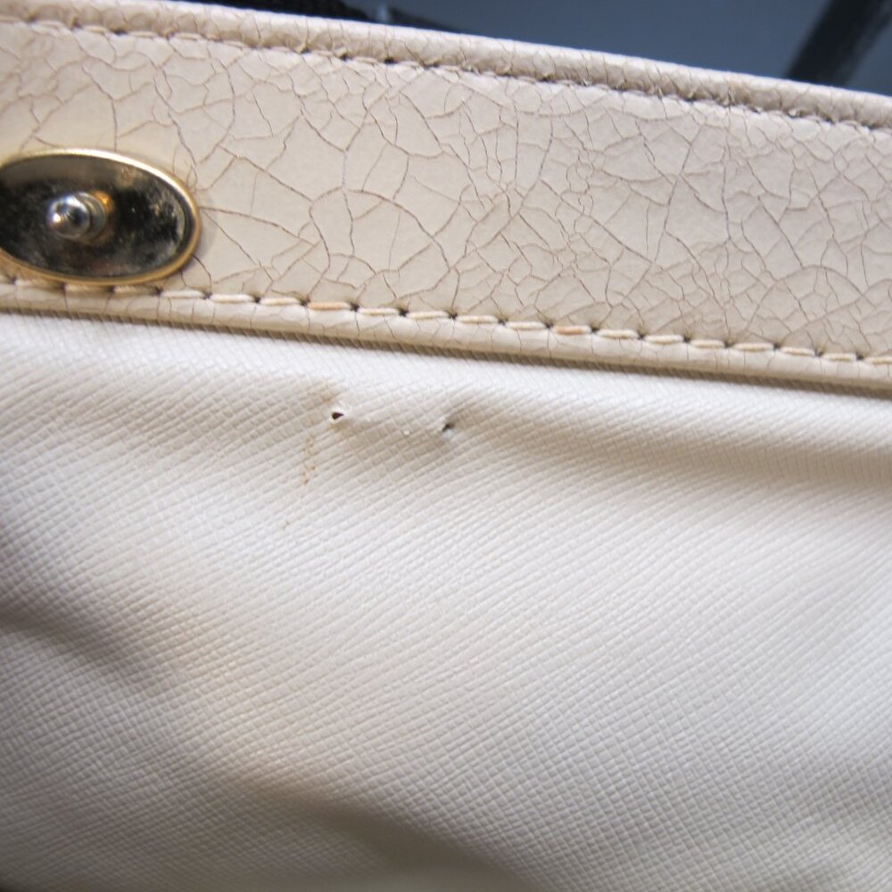 Vintage beige leather purse with embroidered flowers - Picture 12 of 12